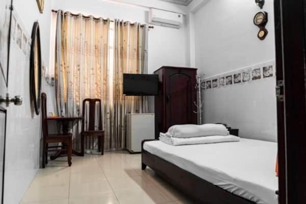 Hotel Khach San Tu Anh Hà Tiên Zewnętrze zdjęcie