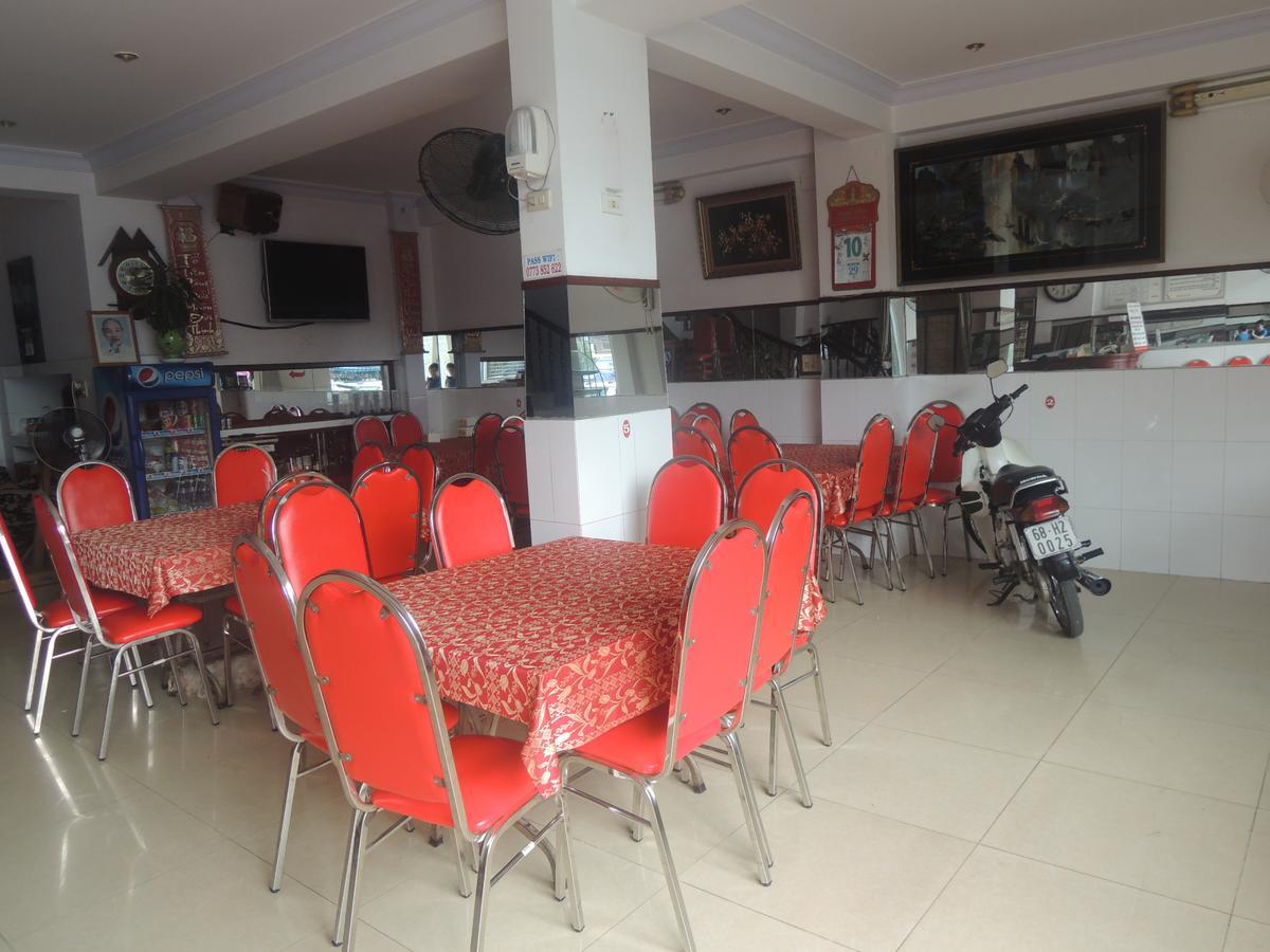 Hotel Khach San Tu Anh Hà Tiên Zewnętrze zdjęcie